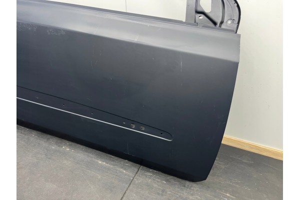 FIAT STILO 3D DOOR RIGHT NEW ORIGINAL Catalog number of substitutes 46752830 46752832