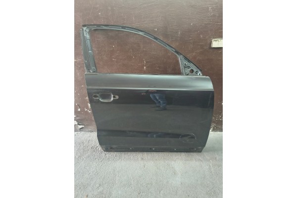 AUDI Q3 DOOR RIGHT FRONT 8U0831312B
