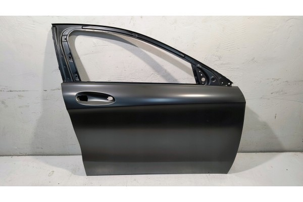 DOOR RIGHT FRONT MERCEDES GLA X156 Catalog number of the part A1567220210