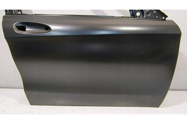 DOOR RIGHT FRONT MERCEDES GLA X156 Quality of parts according to GVO O original with manufacturer s logo OE