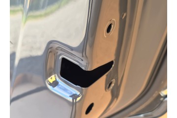 Puerta trasera derecha para Cupra Tavascan, código de pintura LI7F, nú