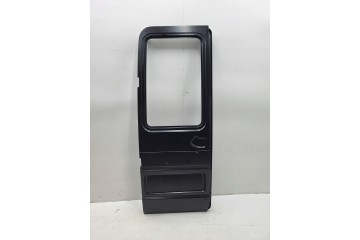 DOOR REAR LEFT HIGH RENAULT HIT AND 1 NEW