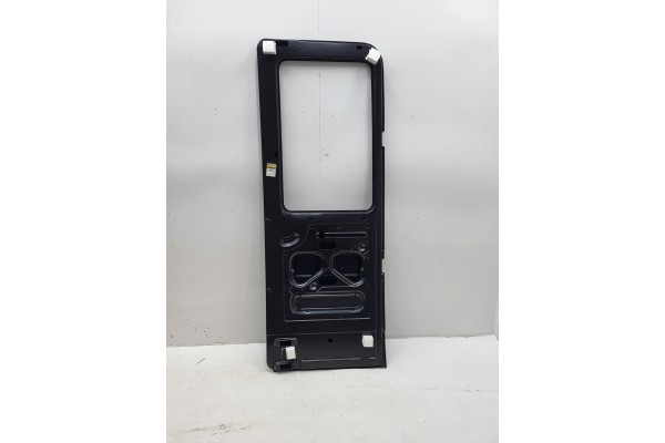 DOOR REAR LEFT HIGH RENAULT HIT AND 1 NEW Packaging status original