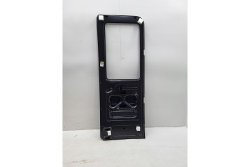 DOOR REAR LEFT HIGH RENAULT HIT AND 1 NEW Packaging status original