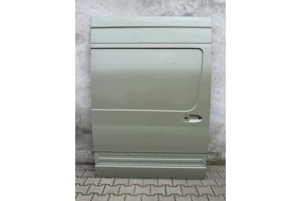 MERCEDES SPRINTER W910 SLIDING DOOR RIGHT SIDE NEW OE 9702