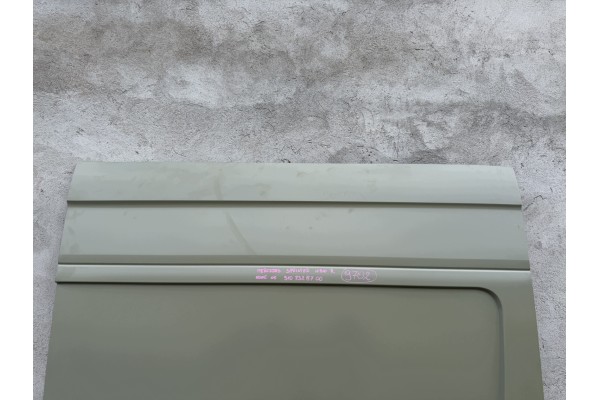 MERCEDES SPRINTER W910 SLIDING DOOR RIGHT SIDE NEW OE 9702 Catalog number of the part 9107328700 9702