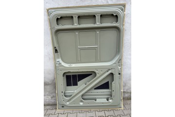 Puerta corredera derecha trasera Mercedes Sprinter W910 nueva original