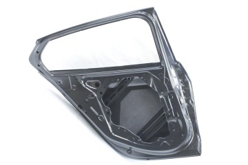 NEW ORIGINAL DOOR LEFT REAR BMW G20 G80 M3 7482277 Packaging status original