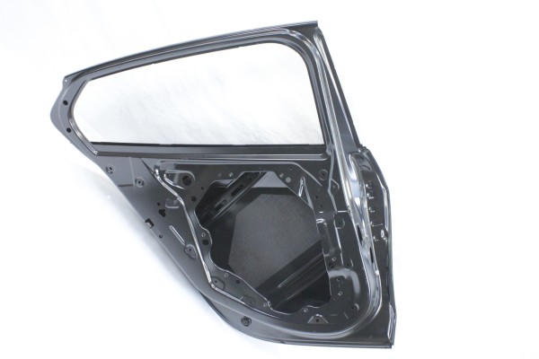NEW ORIGINAL DOOR LEFT REAR BMW G20 G80 M3 7482277 Packaging status original