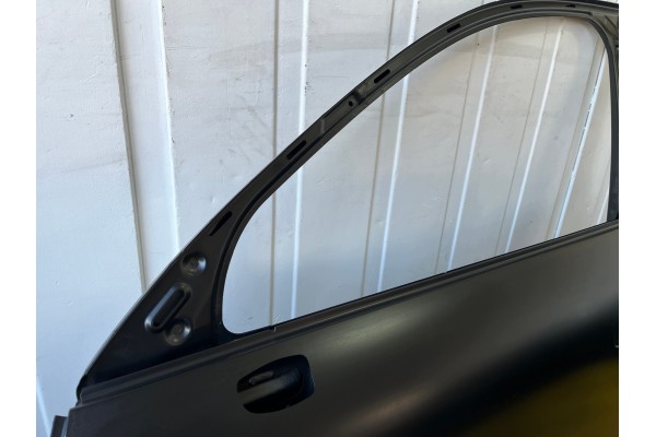 DOOR PORSCHE MACAN AND 95B FRONT LEFT SERVICE ORIGINAL Quality of parts according to GVO O original with manufacturer s logo OE