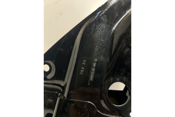 TESLA MODEL Y PUERTA DELANTERA DERECHA LADO DEL PASAJERO