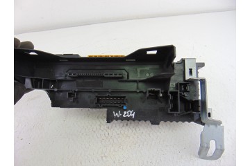 748038 CAJA RELES / FUSIBLES MERCEDES-BENZ CLASE C (BM 204) BERLINA