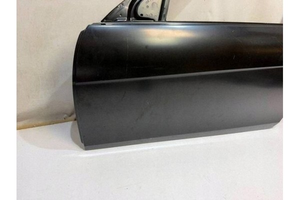 MERCEDES C CLASS W204 COUPE DOOR LEFT FRONT NEW Part manufacturer Mercedes Benz OE