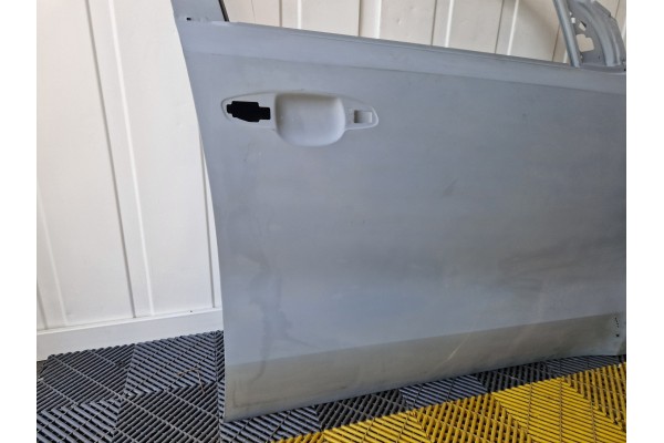 PUERTA - KIA SPORTAGE IV 2015-2021 - DELANTERA DERECHA - PIEZA ORIGINA