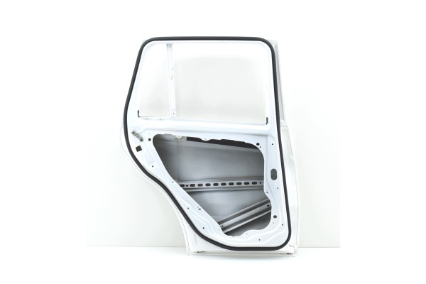 MERCEDES GLK W204 X204 DOOR LEFT REAR ORG Quality of parts according to GVO O original with manufacturer s logo OE