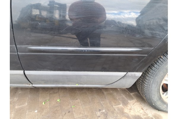 DOOR LEFT REAR BARE CHRYSLER PACIFICA PX8 Part manufacturer Chrysler OE