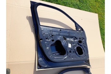 FRONT LEFT DOOR RENAULT 5 E TECH ORG NEW Color to be painted