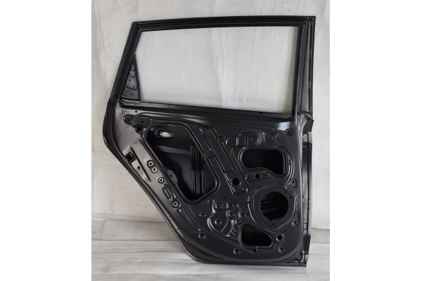 Puerta trasera izquierda Hyundai i20 III 2020 - 77003-Q0000 nueva