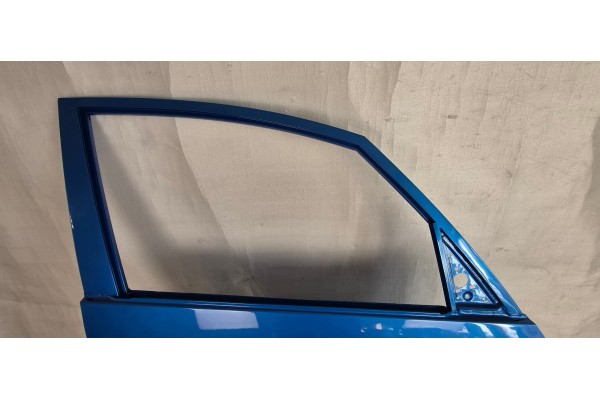 DOOR RIGHT FRONT HYUNDAI ix20 KIA VENGA 2009 NEW 76004 1P000 Catalog number of the part DRZWI PRAWE PRZOD HYUNDAI ix20 KIA VENGA