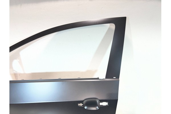 FRONT DOOR LEFT CHEVROLET AVEO SONIC T300 11 14 95087820 Catalog number of the part 95087820 pmi150921