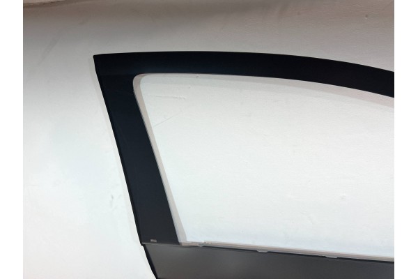 Puerta Delantera Izquierda para Chevrolet Aveo Sonic T300 2011-2014 95