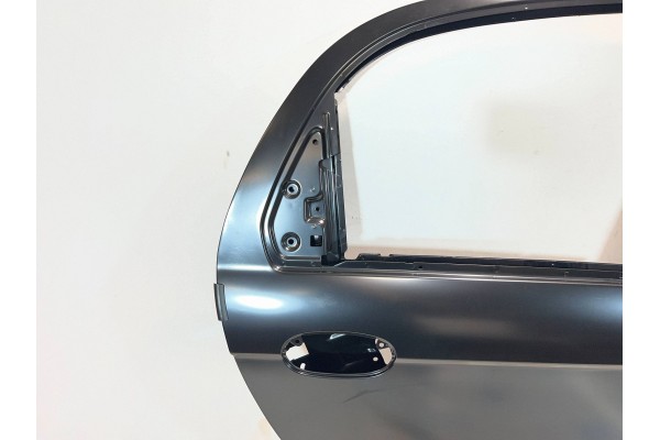 REAR DOOR REAR RIGHT ORIGINAL CHEVROLET MATIZ M200 2005 2015 96601253 Packaging status original
