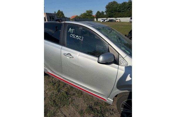 Drzwi prawe przod kompletne KIA Picanto II KCS Packaging status original
