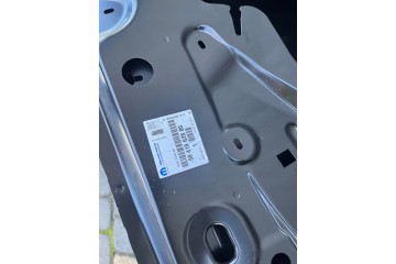 DOOR RIGHT REAR ASTRA L VI HB H B 5 D NEW ORIGINALS 9841862880 Car type passenger cars
