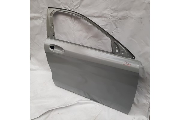MERCEDES GLA 156 DOOR RIGHT FRONT NEW PRIMER A1567220210 Catalog number of the part A1567220210 A1567200205 GOS