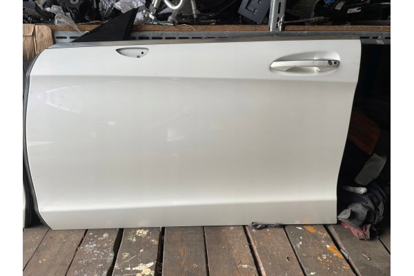 DRZWI LEWE PRZOD KOMPLETNE BIAA PERA EUROPA MERCEDES CLS W218