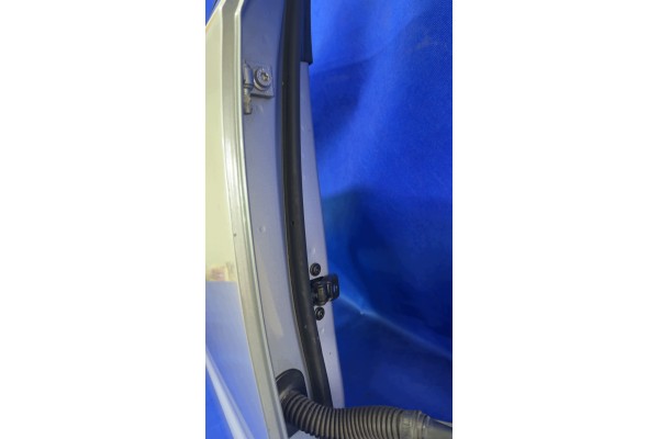 AUDI A3 8V FL 1 4E TRON 204KM SPORTBACK 17R DOOR REAR RIGHT 8V4833052 Product weight with unit packaging 25 kg
