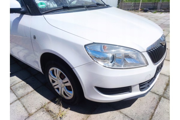 SKODA FABIA II kompletny przod BEZ MALOWANIA NR F9E Car type passenger cars