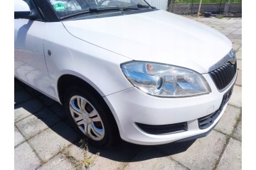 SKODA FABIA II kompletny przod BEZ MALOWANIA NR F9E Car type passenger cars