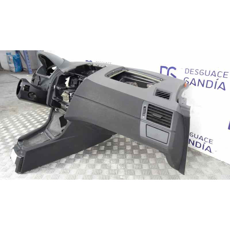 GRIS -NEGRO SALPICADERO BMW SERIE X3 (E83)