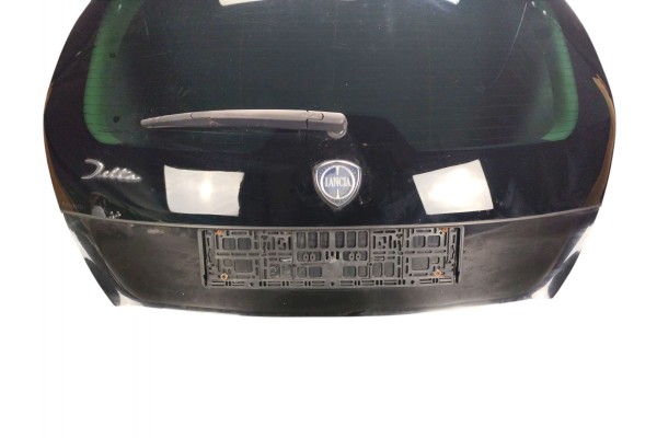 TAILGATE REAR LANCIA DELTA III LAK 601 B 08 11 Product weight with unit packaging 30 kg