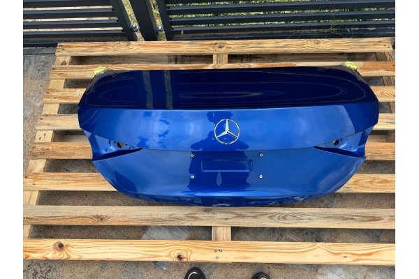 MERCEDES CKLASA W206 206 SEDAN KLAPA TYLNA TY 970