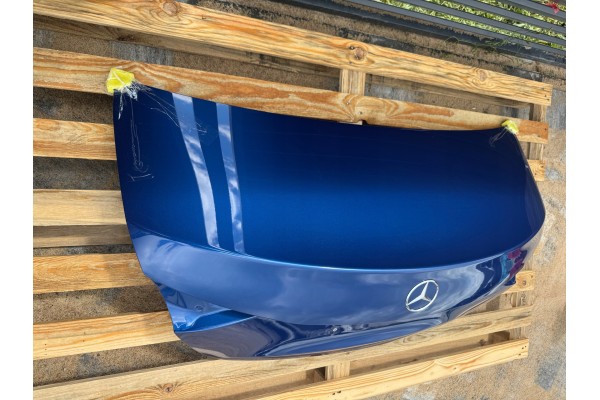 MERCEDES CKLASA W206 206 SEDAN KLAPA TYLNA TY 970 Part manufacturer Mercedes Benz OE