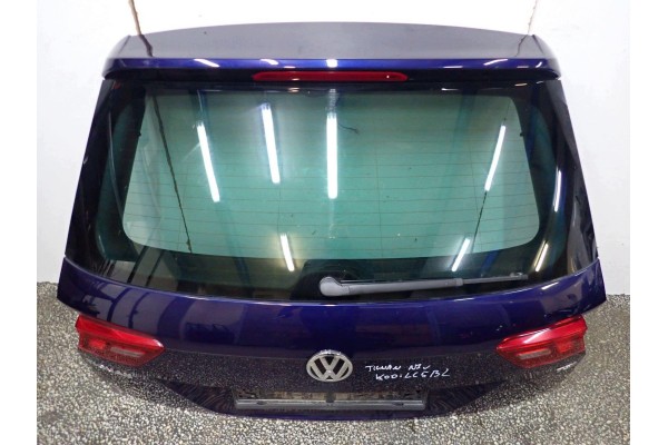TAILGATE COMPLETE LAMP ORIGINAL N7U CODE LC5BL VW TIGUAN II 5NA Catalog number of the part KLAPA BAGAZNIKA KOMPLETNA ORYGINA EUR