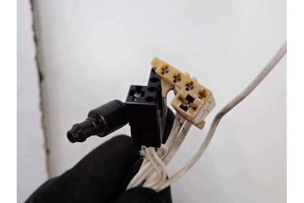 TAILGATE COMPLETE ORIGINAL EUROPE SKODA YETI 14R Quality of parts according to GVO O original with manufacturer s logo OE
