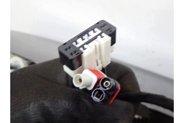 Tapa de maletero completa original con luces y cámara para Ford Kuga I
