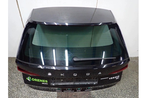 TAILGATE COMPLETE LAMP ORIGINAL STATION WAGON SKODA OCTAVIA IV 5E3 24R Catalog number of the part KLAPA BAGAZNIKA KOMPLETNA ORYG