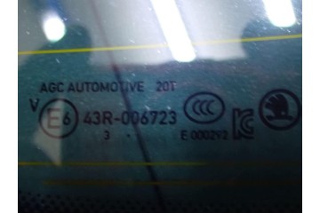 TAILGATE COMPLETE LAMP ORIGINAL STATION WAGON SKODA OCTAVIA IV 5E3 24R Part manufacturer Skoda OE