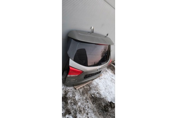 KLAPA BAGAZNIKA TY TYLNA KIA CARENS IV 4 KOLOR K3Y ADNA EUROPA WARSZAWA Part manufacturer Kia OE
