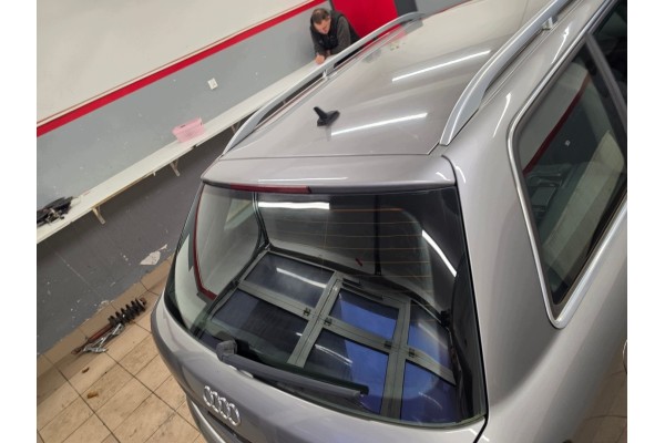 TAILGATE REAR AUDI A4 B6 2001 2004 COLOUR LY7Q COMBI VARIANT