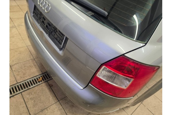 TAILGATE REAR AUDI A4 B6 2001 2004 COLOUR LY7Q COMBI VARIANT Version European