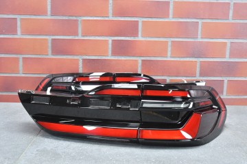 REAR LAMPS LEFT RIGHT BMW X7 G07 LCI LIFT EUROPE ORIGINAL 10443km Catalog number of the part Artur50 9X43080 10443km LAMPY TY TY