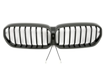 BMW 5 Series G30 G31 LCI grill LED black gloss