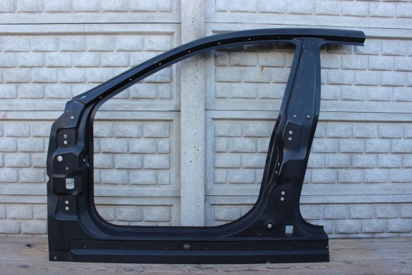 Post threshold left plating Maserati Quattroporte VI 12 24 673008250