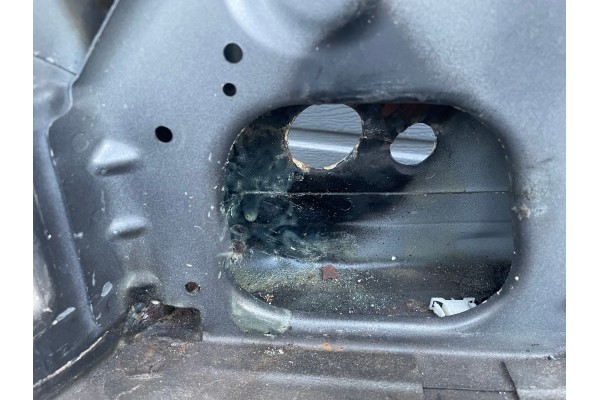 Cristal trasero derecho para Mercedes W212 Familiar