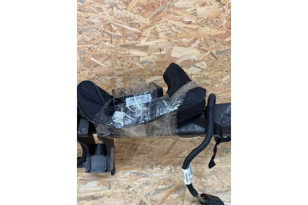Peugeot 5008 III electric hook rear module Car type passenger cars